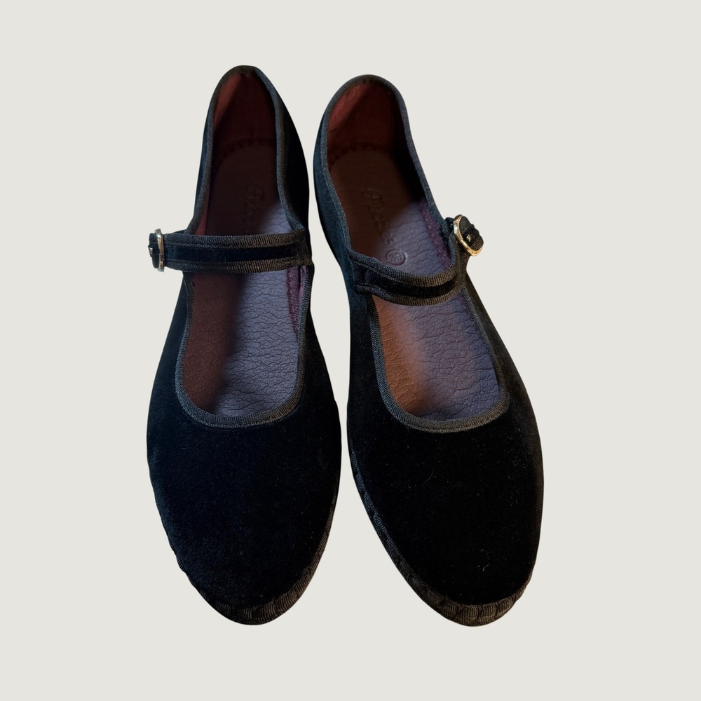 Flabelus Antonia Black Velvet Mary Jane Flats Size 39 New in Box Spain